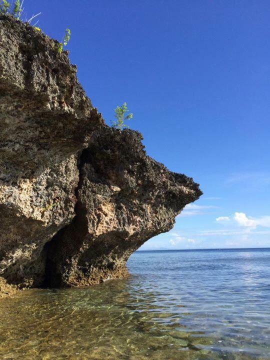 Islandia Beach Resort Siquijor Exteriör bild